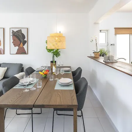 Casa Vale Do Milho 125d